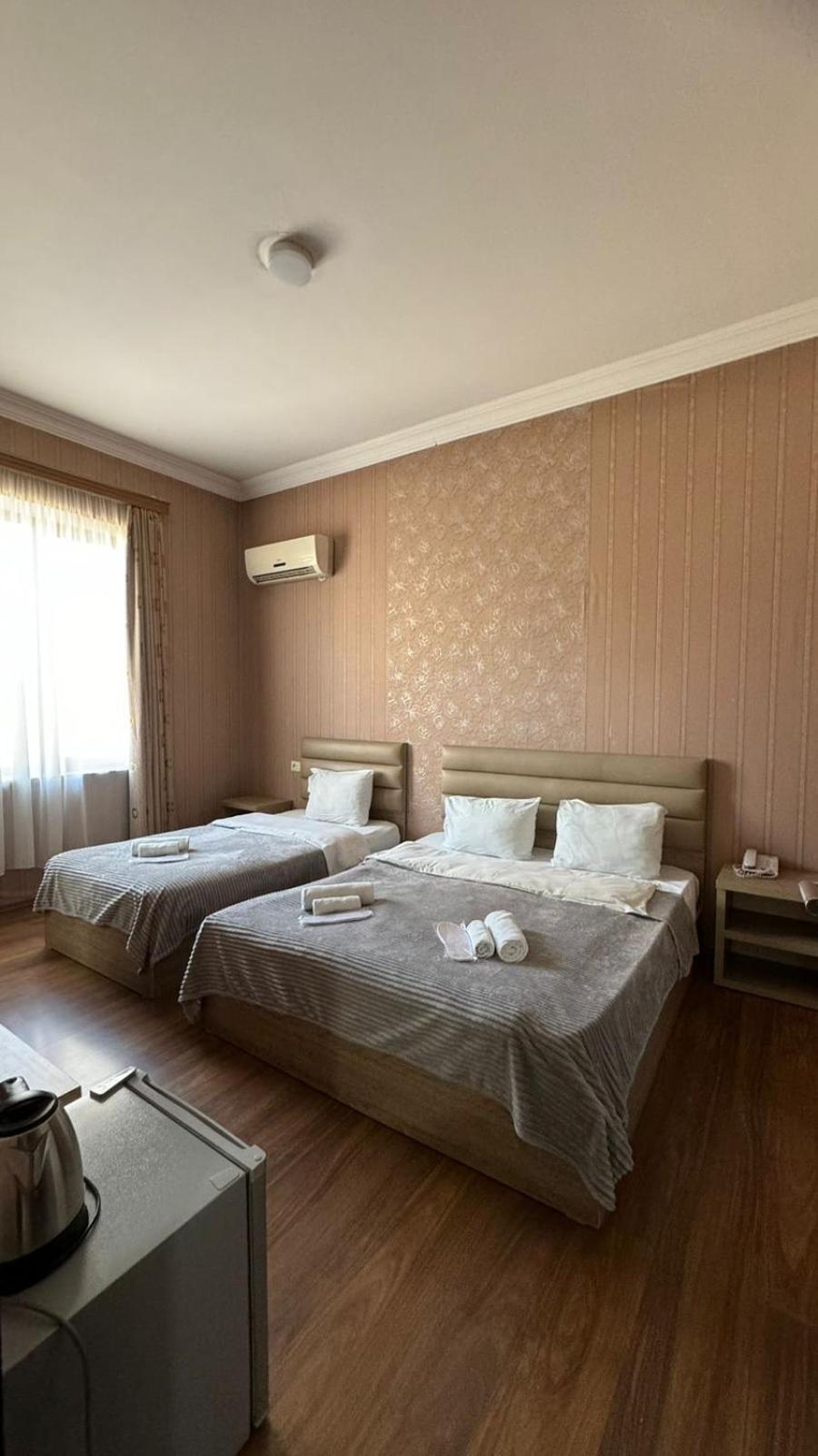 Отель Rich Тбилиси Экстерьер фото
