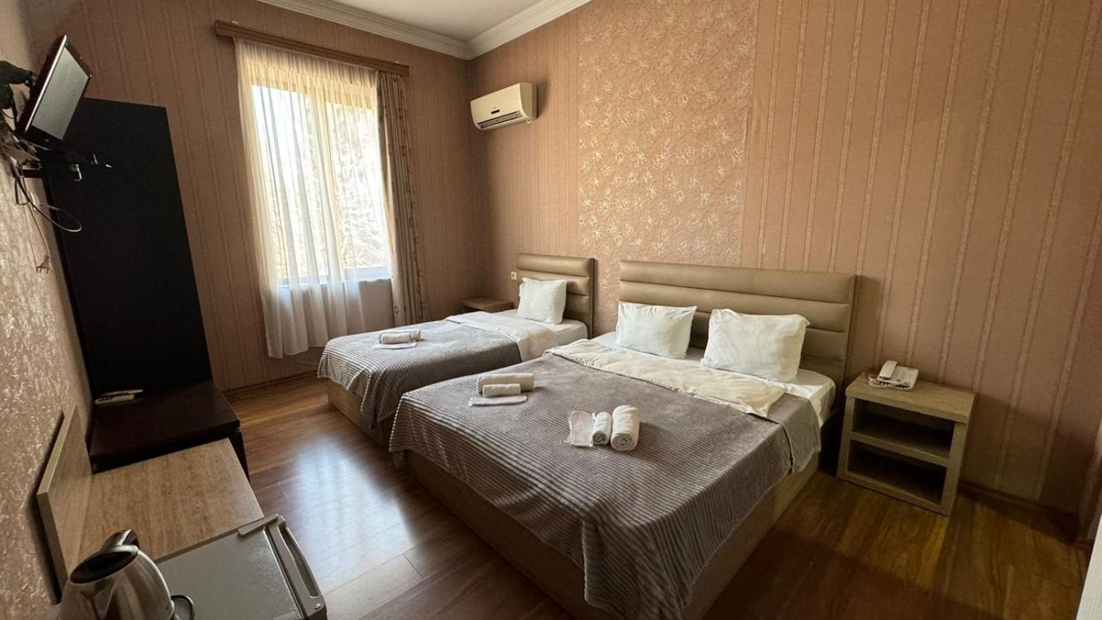 Отель Rich Тбилиси Экстерьер фото